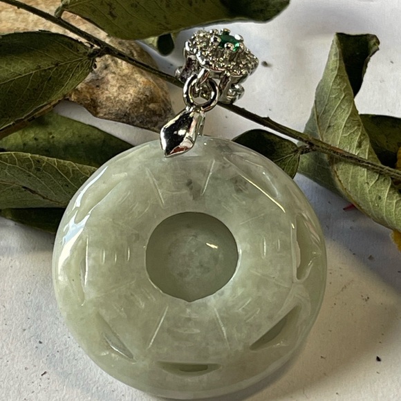 Natural Jade Pendant with Tiny Zircon Donut Shape Gemstone Crystal - Picture 5 of 7